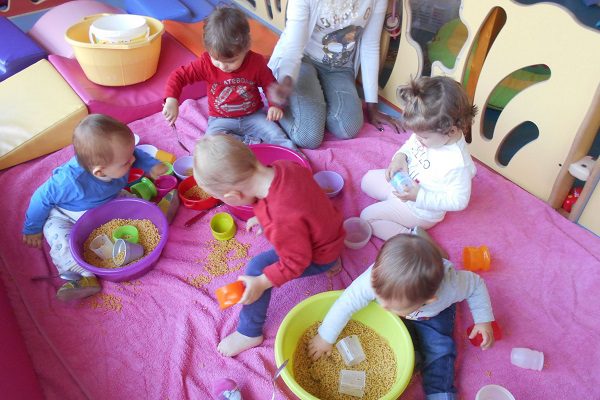 Crèche les bons petits diables Challes les Eaux
